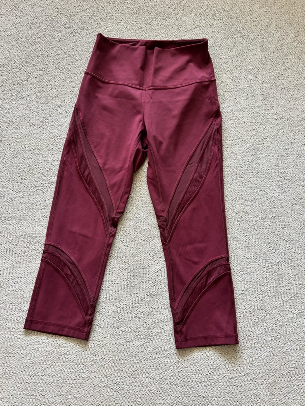 Lululemon Burgundy /Maroon High-Waist Athletic Crop Leggings 6